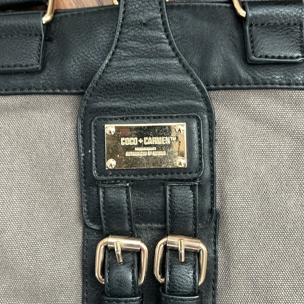 Coco + Carmen Shoulder Bag - Picture 2 of 8